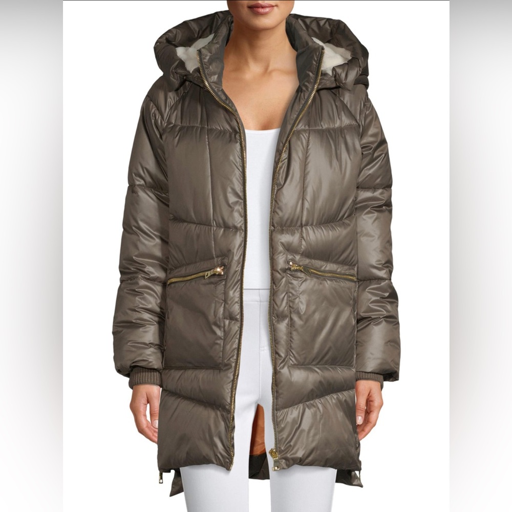Kendall & Kylie Puffer coat jacket